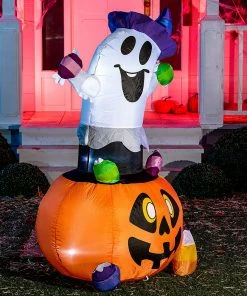 Joiedomi 5ft Halloween Inflatable Gripping Candy Ghost