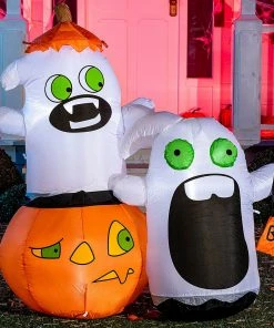 Joiedomi Inflatables 5ft Halloween Naughty Ghost With Pumpkin Cap And A Gift Bag